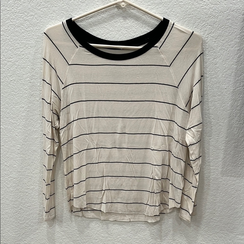 Cream Relaxed Ribbed Blouse with Long Sleeves